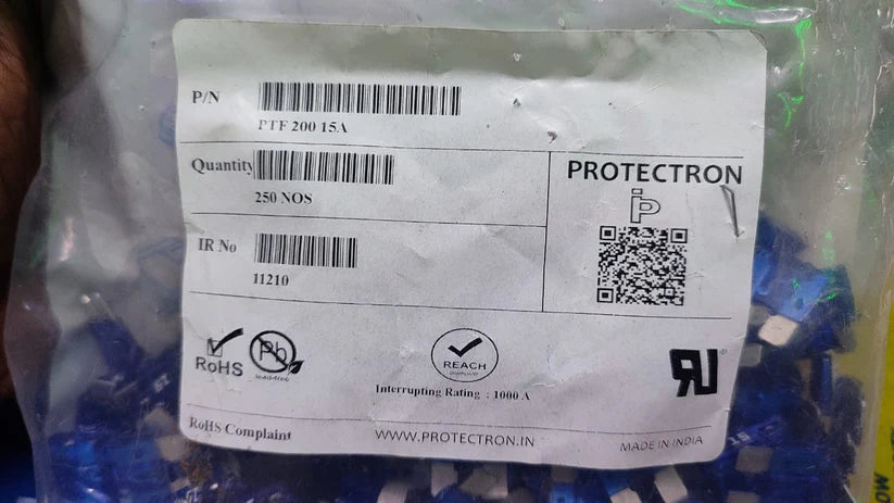 BLADE FUSE 15A Automotive 32V