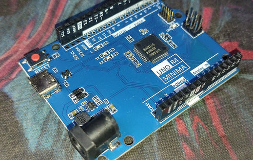 UNO R4 Minima C type USB IBAT21462