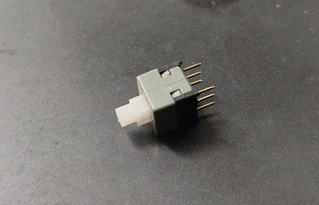 8.5x8.5x14mm 6 leg MICRO SWITCH 6Pin Self lock