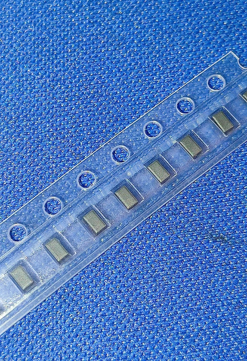 DLW21SN900SQ2L SMD Murata 90?@100MHz 330mA 50VDC SMD Common Mode Filters IBAT20811
