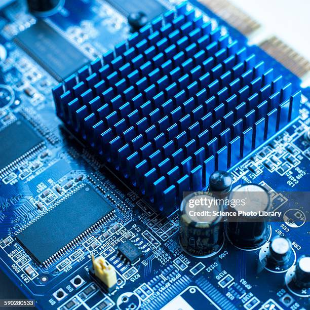 HEAT SINK