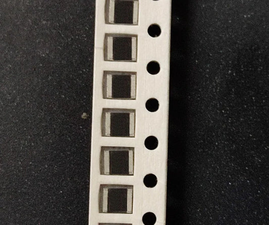 220 OHM 1210 SMD RESISTOR 0.5W Tolerance 5% 220E 220R