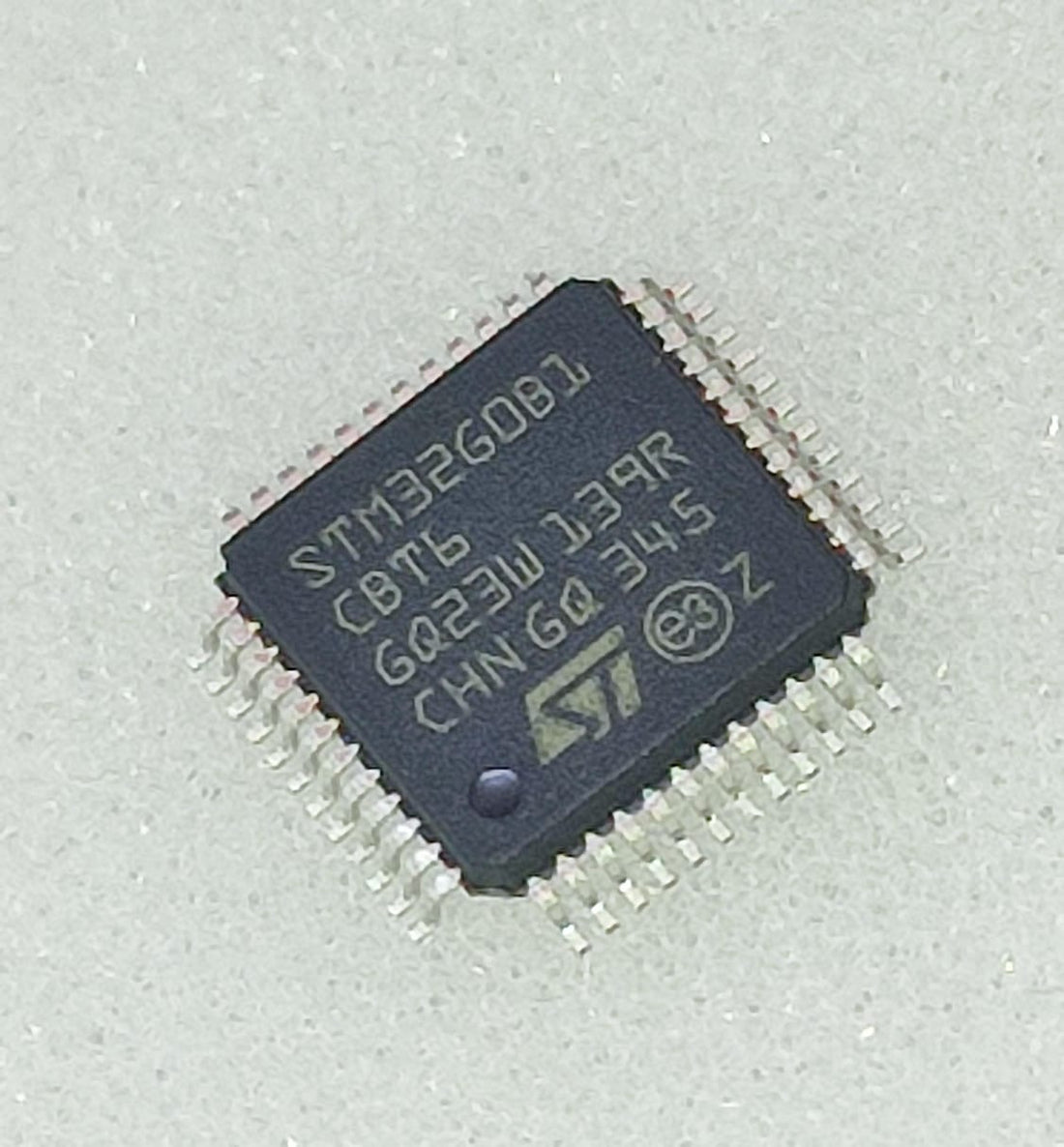 STM32G0B1CBT6 LQFP-48(7x7) ST ARM-MSeries  Microcontroller  IBAT20834
