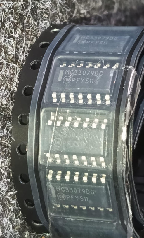 MC33079DR2G SOIC-14 onsemi SMD op amp 33079  IBAT21219