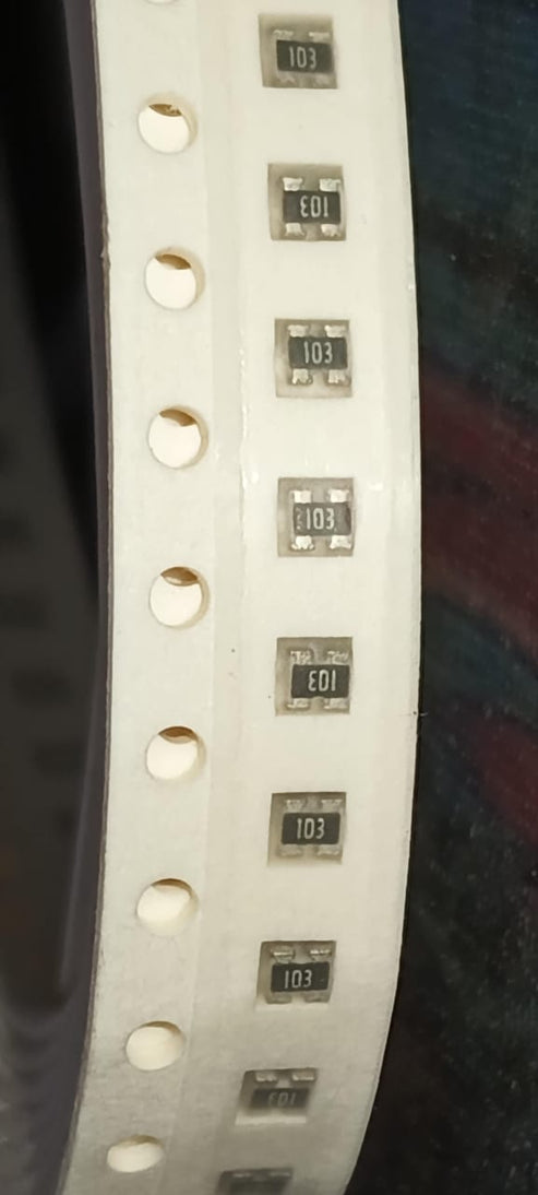 10k SMD  0603x2 103 2D03WGJ0103T5EUNI-ROYAL 5%Resistor Networks, Arrays  IBAT21236