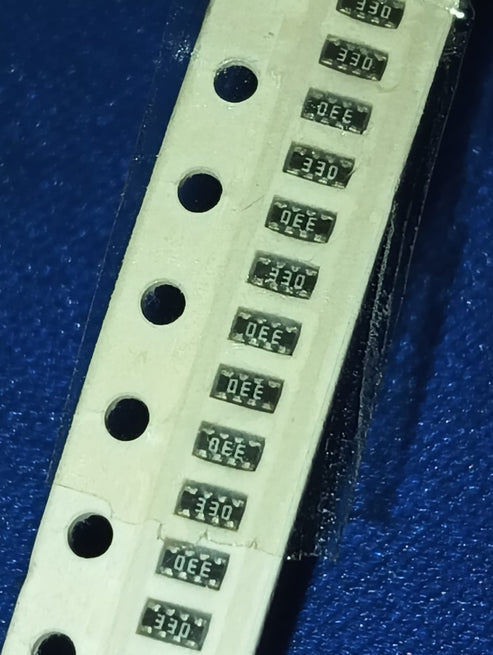 33 OHM 0402x4 YC124-JR-0733RL YAGEO 5% 33E 33R 62.5mW Resistor Networks Arrays  IBAT21315