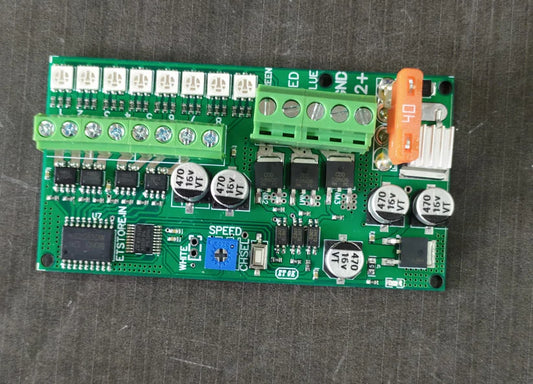 DC Design Chaser 8 Channel RGB 7-15V DC 5A