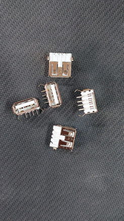 903-131A1011D10100 USB A type female Connector