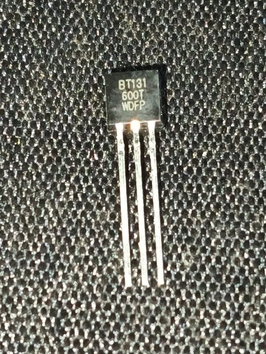BT131-600T 600V 1 bidirectional thyristor TO-92-3 TRIAC