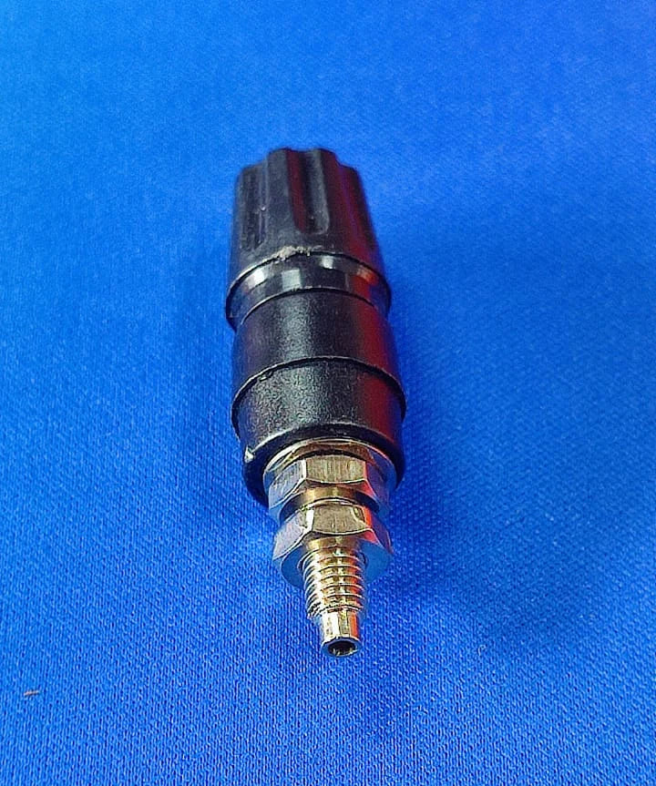 BTI-15 BLACK ELCOM BANANA JACK FEMALE 4MM 15A 250 VAC IBAT10157