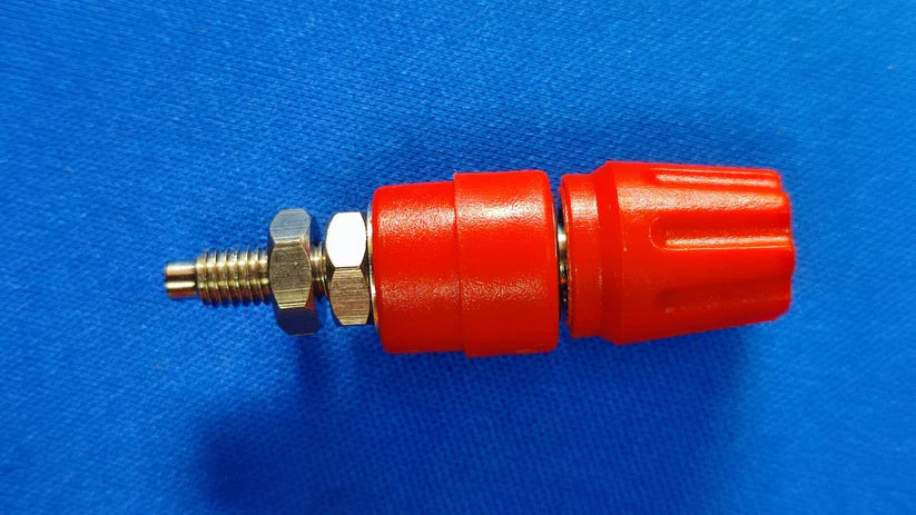 BTI-15 RED ELCOM BANANA JACK FEMALE 4MM 15A 250 VAC IBAT10156
