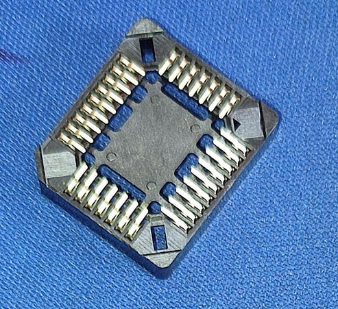 32PIN  PLCC SMD IC Sockets HOLDER DS1032-32SSKT1LA  IBAT20698