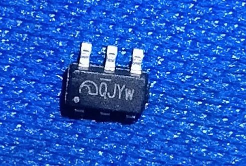 ME3110AM6G SOT-23-6 MICRONE Buck 2A QJYW  IBAT20801