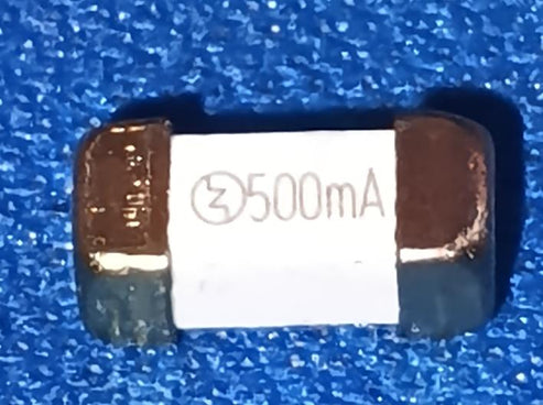 500mA 300V smd SST0500 2410 Reomax Fuse 2410  IBAT20817