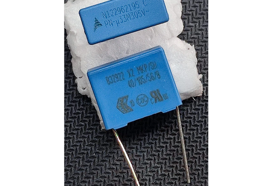 0.33uF 305V AC BOX FILM CAPACITOR Class X2 330nF epcos 15mm pitch