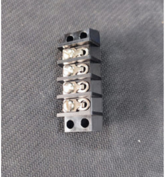SE372 Terminal Block PCB Type 10A 4 Way