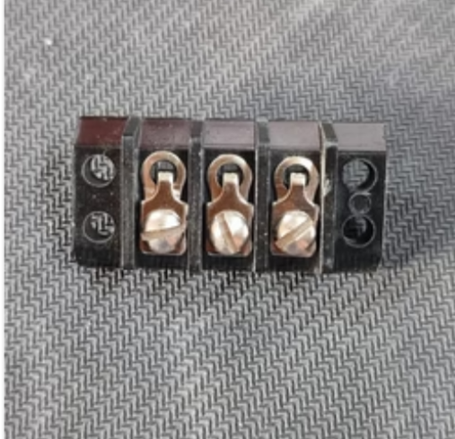 SE371 Terminal Block PCB Type 10A 3 Way