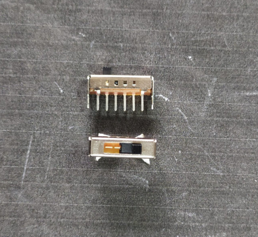 SS-14D01-G020 6 Pin Slide Switch 24V 1A
