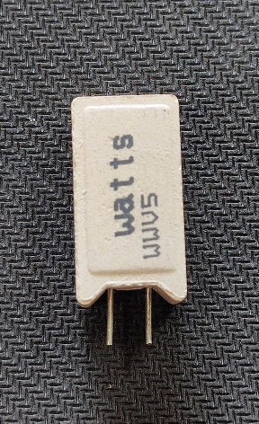 0.33 ohm 5W WIRE WOUND RESISTOR R33J vertical watts