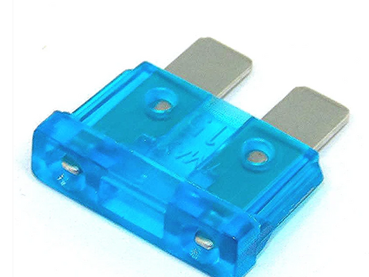 15A Blade Fuse Automotive 32V