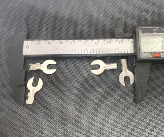SE073 Crimping Lug Fork Open Medium