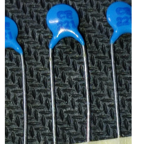 220PF 63V CERAMIC DISC CAPACITOR 221