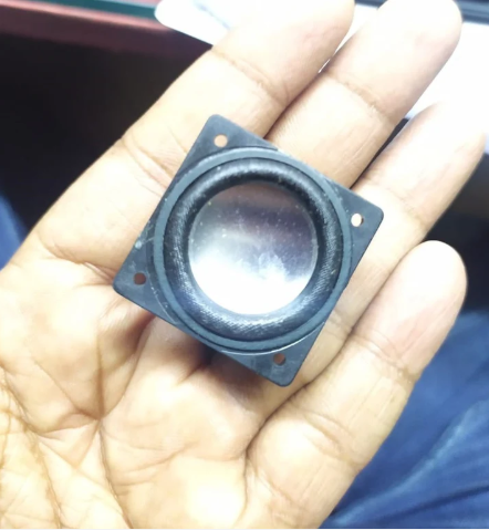 Speaker 2W 8 OHM  High Quality 3x3X1.5cm Loudspeaker