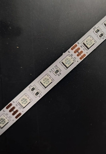1 ROLL RGB LED STRIP 5050 LED 12V 4-5 METERS