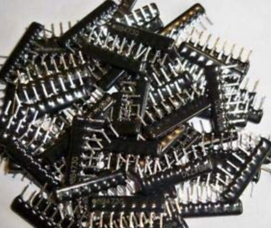 4.7K OHM 9 PIN Network Resistor 4K7 A472J