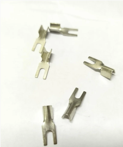 SE097 Crimping Lug Fork 1.5mm