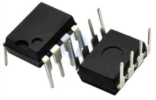 NE555P DIP8 Timer TI