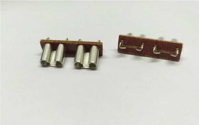 PCB Blade Fuse Holder Mini IBAT12054