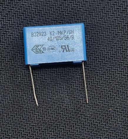 0.47uF 305V AC BOX FILM CAPACITOR Class X2 0.47 uF