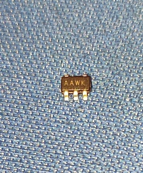 MCP6001T-I/OT SOT-23-5 MICROCHIP Op Amps AAWK  IBAT20521