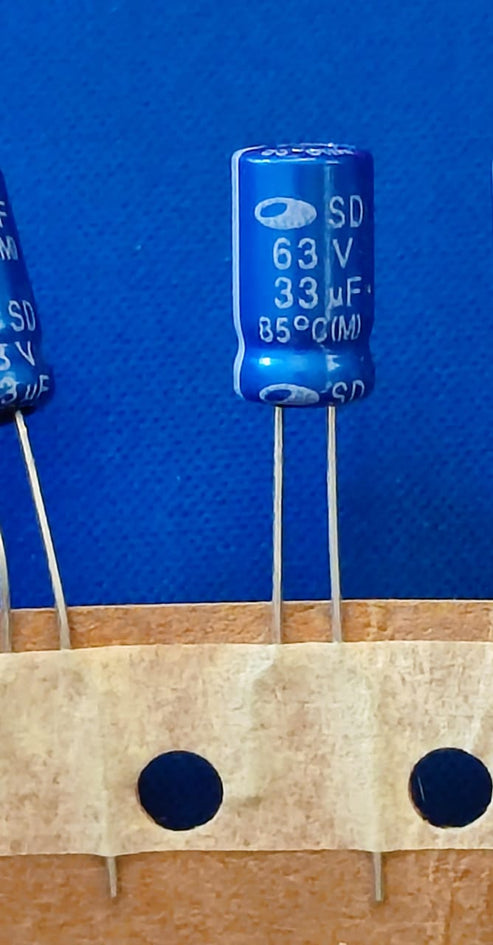 33uF 63V SAMWHA Electrolytic Capacitor  IBAT20569